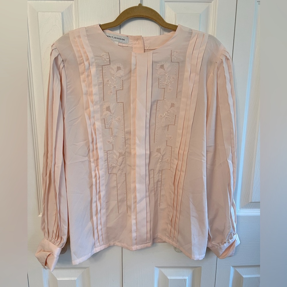 Vintage silk-like light pink blouse (Sezane-like style)